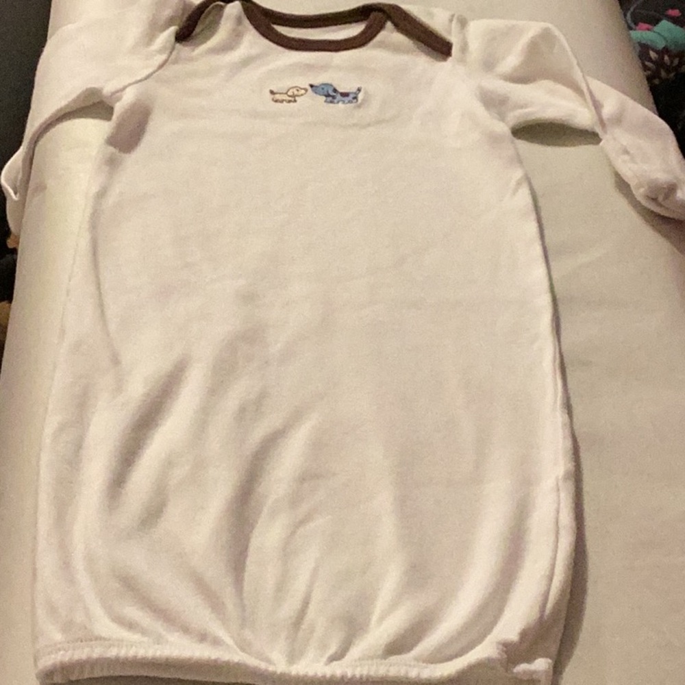 🐝3-6 month Baby cotton gown - Picture 1 of 4